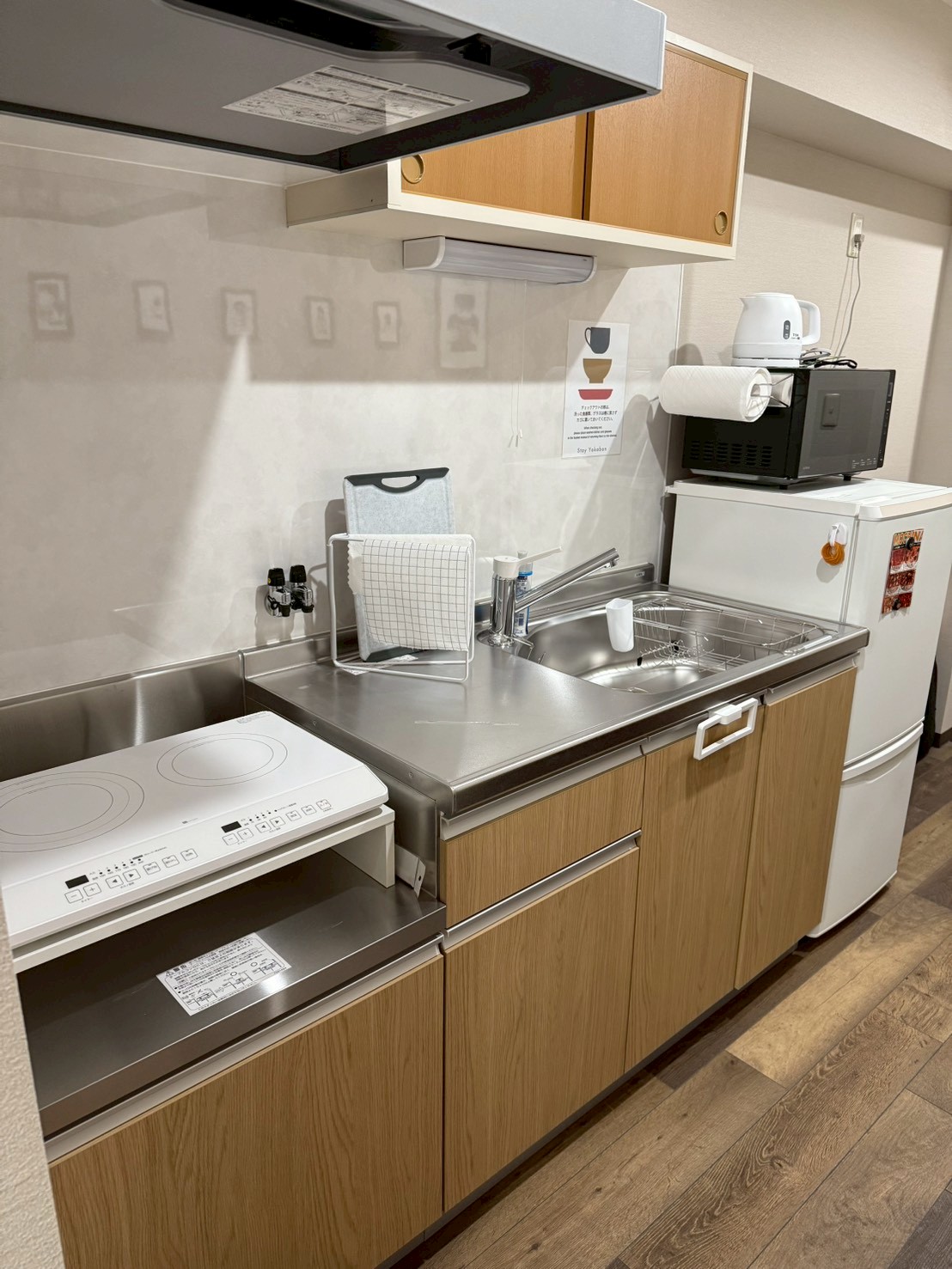 広々としたキッチンとダイニング