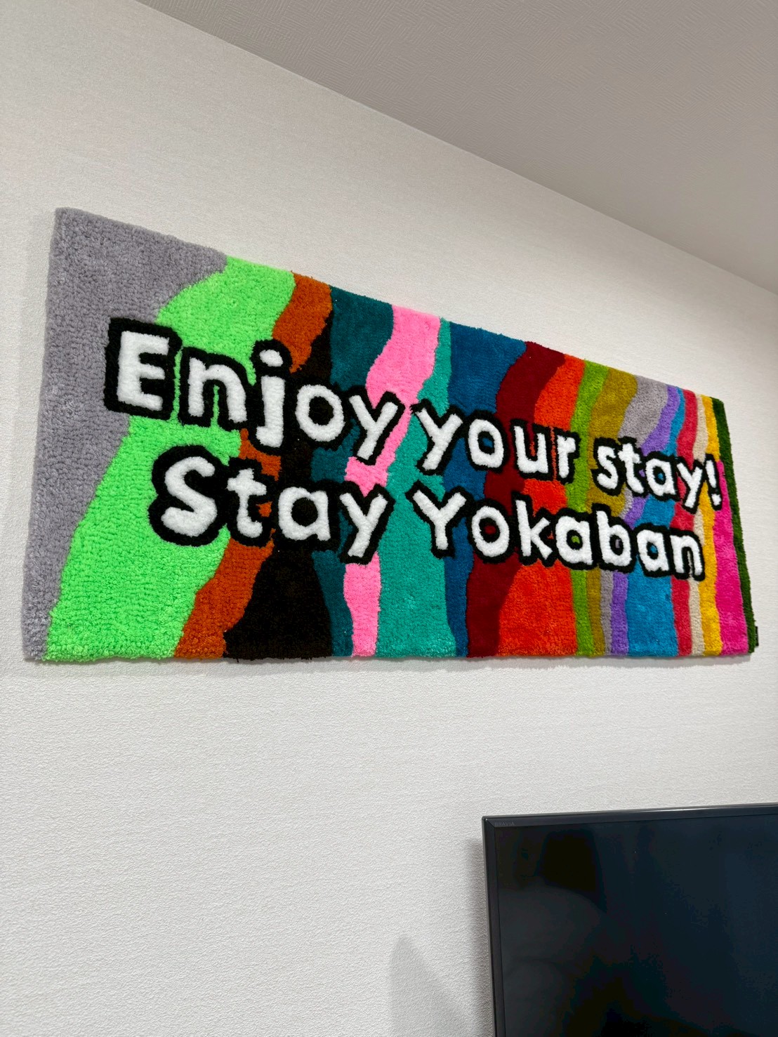 STAY YOKABAN ロゴタペストリー